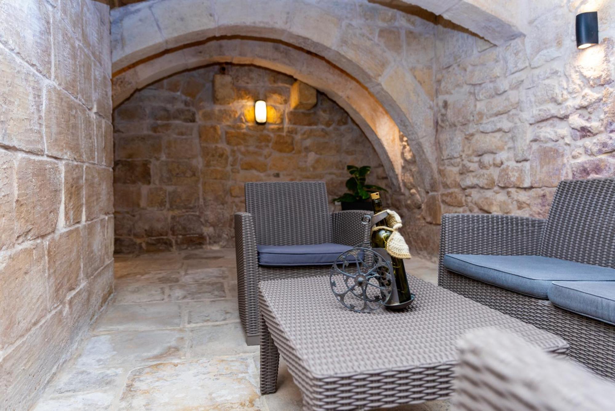 Great Siege Apartment Senglea Luaran gambar