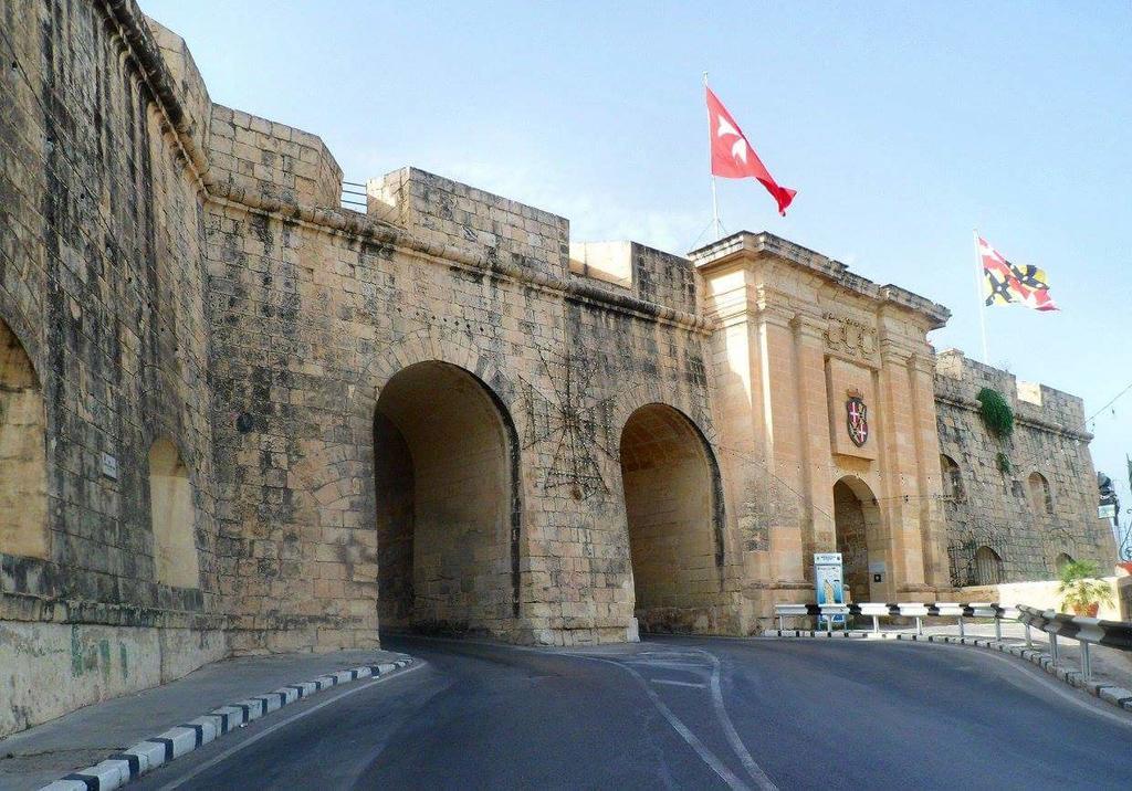 Great Siege Apartment Senglea Luaran gambar